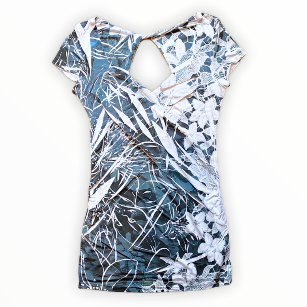 Patterned Wrap Top